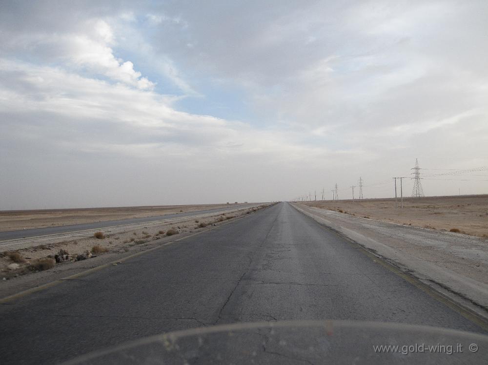 IMG_0405.JPG - Giordania: l' "Autostrada del deserto" a nord di Ma'An