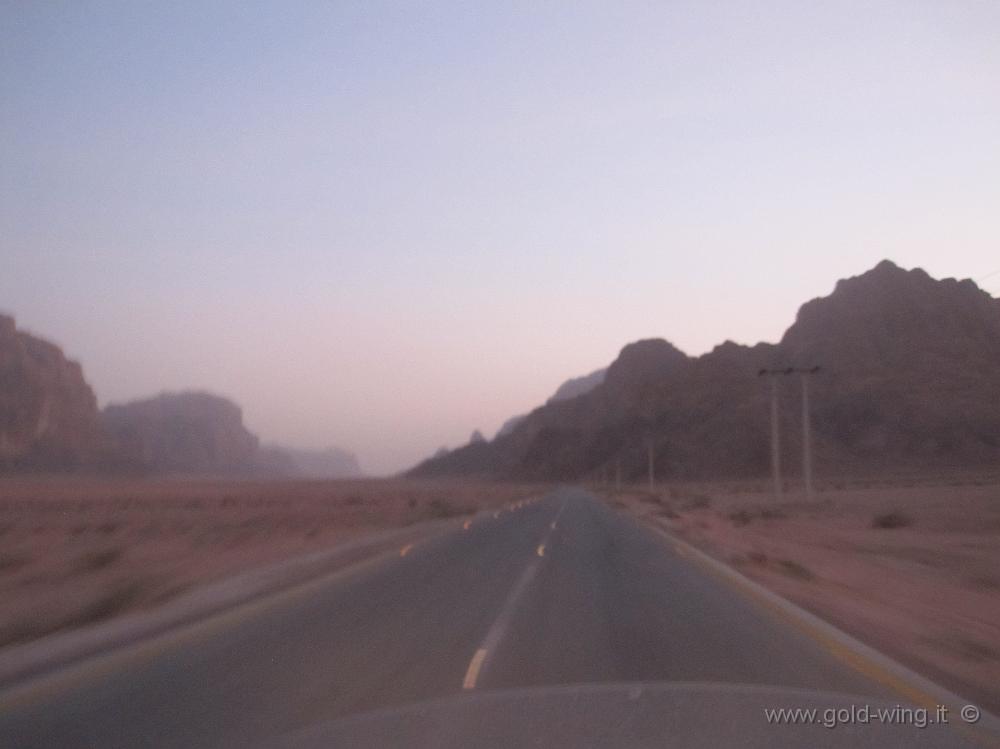 IMG_1080.JPG - Wadi Rum; il sole ormai è tramontato