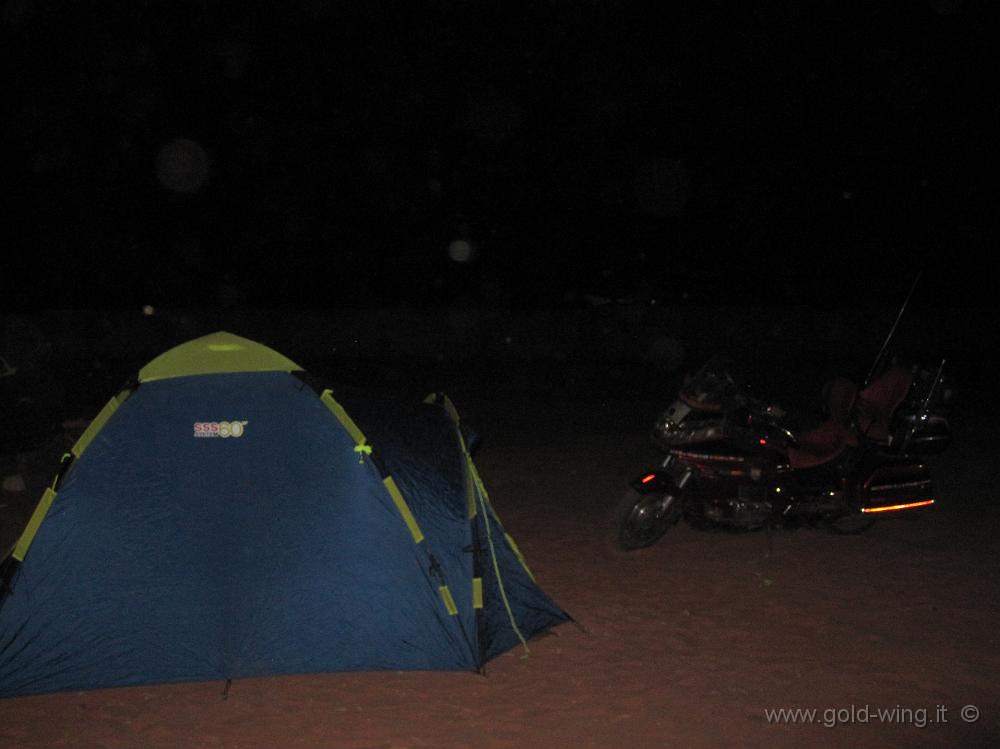 IMG_1092.JPG - Wadi Rum; moto e tenda nel deserto