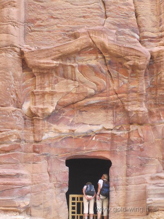 IMG_1394.JPG - Petra: Strada delle Facciate (tombe)