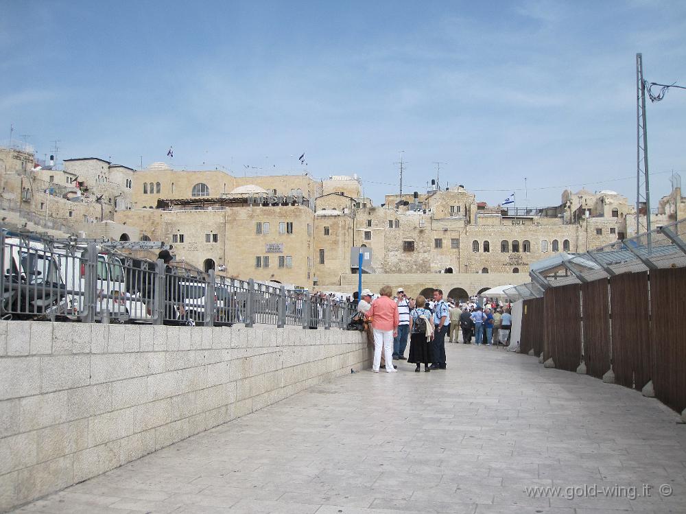 IMG_1835.JPG - Israele, Gerusalemme: ingresso alla piazza del Muro del Pianto