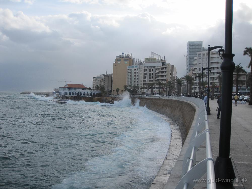 IMG_2084.JPG - Libano, Beirut: la Corniche (lungomare)