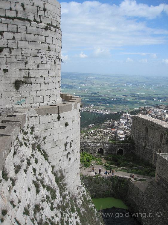 IMG_2211.JPG - Siria, Krak dei Cavalieri: dalla torre di comando, in cima