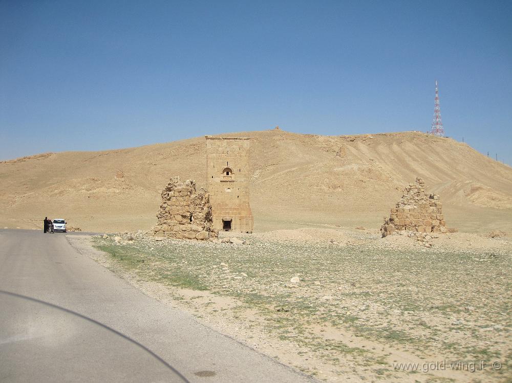 IMG_2401.JPG - Palmyra: la Valle delle Tombe