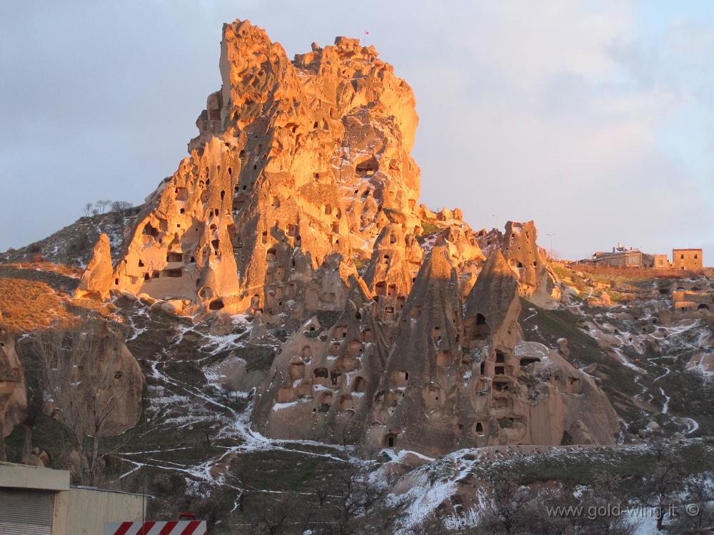 IMG_2594.JPG - Turchia: arrivo in Cappadocia al tramonto (m 1.300)