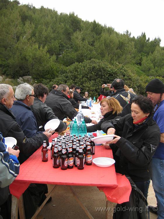 IMG_0394.JPG - Marina Guardiola: pranzo di fronte al mare