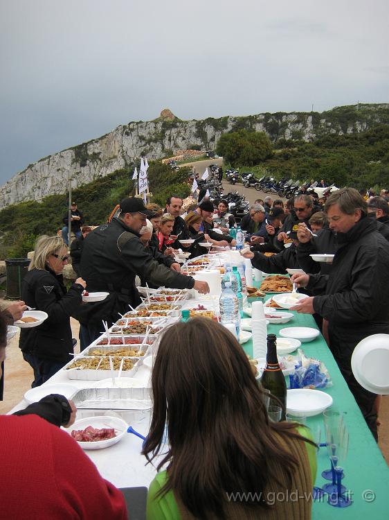 IMG_0396.JPG - Marina Guardiola: pranzo di fronte al mare