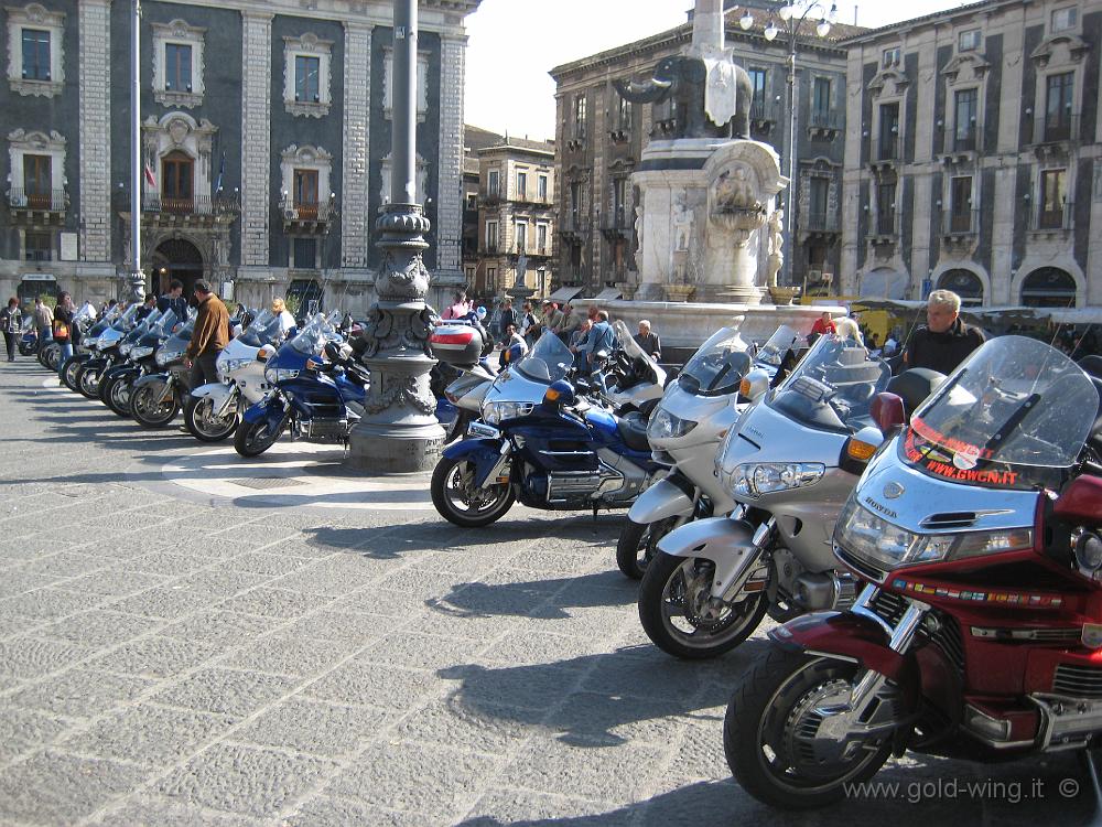 IMG_0749.JPG - Catania: piazza Duomo