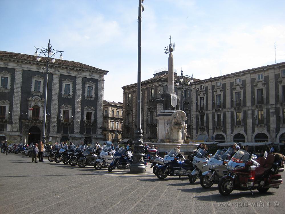 IMG_0756.JPG - Catania: piazza Duomo