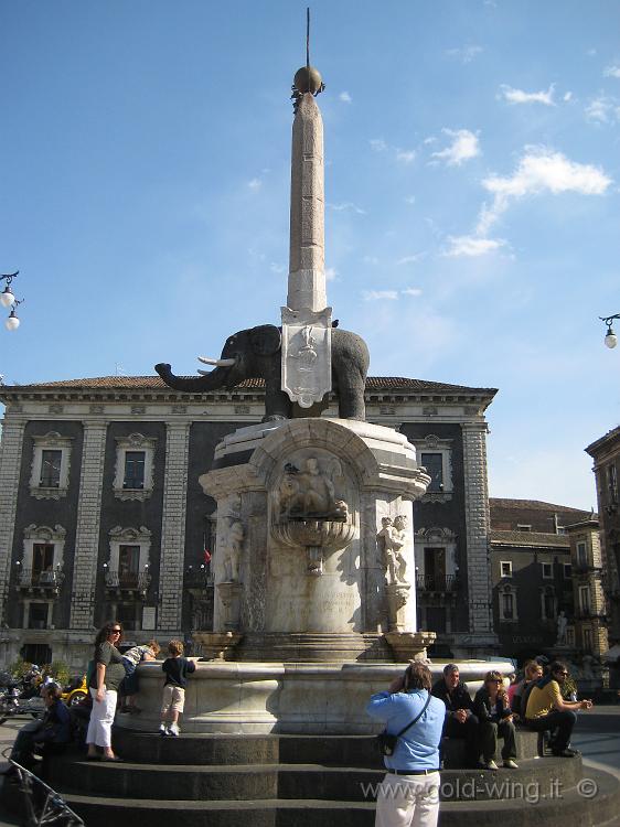 IMG_0761.JPG - Catania, piazza Duomo: l'elefante