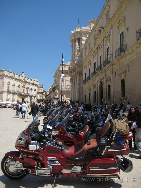 IMG_0829.JPG - Siracusa: piazza Duomo