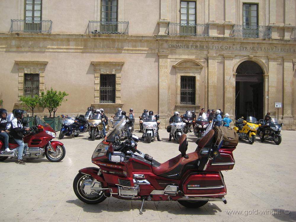 IMG_0919.JPG - Siracusa: piazza Duomo