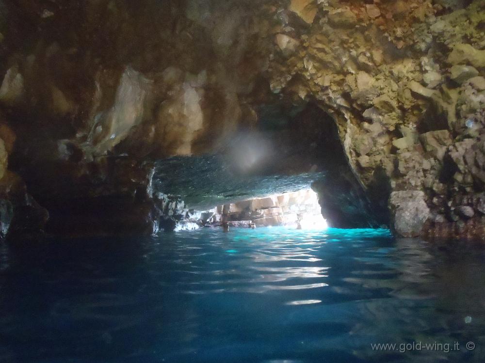 P8260799.JPG - Grotta di Ulisse