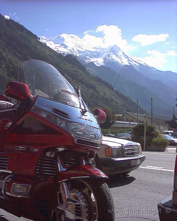 070.JPG - 18.8.2002 - Chamonix - m 1.037 - Francia