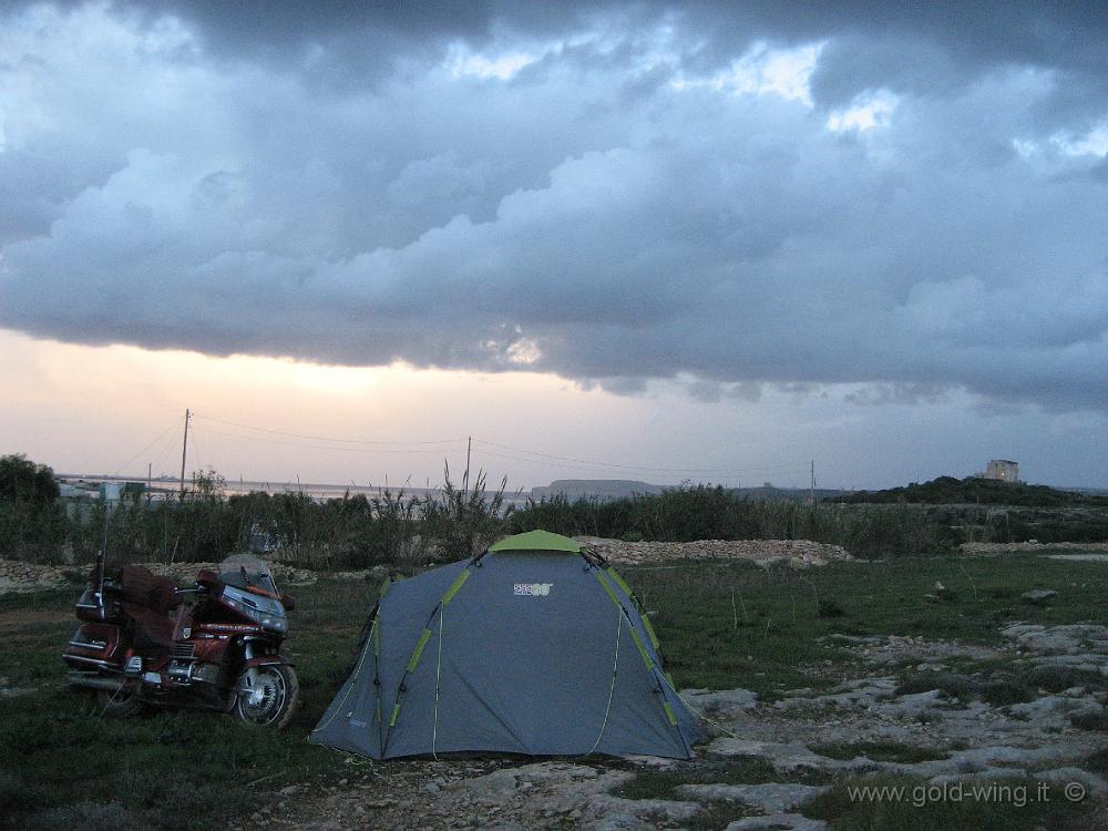 IMG_0174.JPG - Nord di Malta, Armier Bay. Isole di Comino e Gozo di fronte