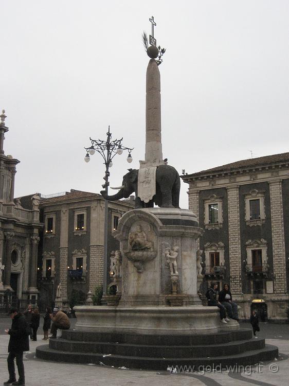 IMG_0659.JPG - Catania: la fontana dell'Elefante