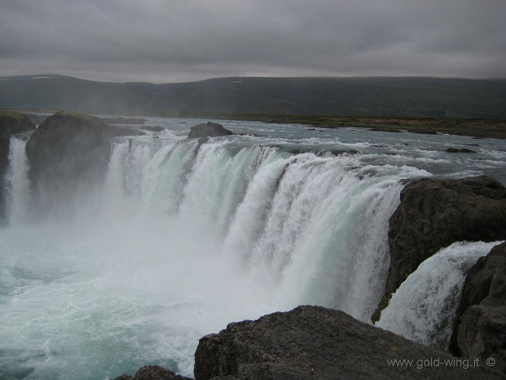 IMG_0305.JPG - Godafoss