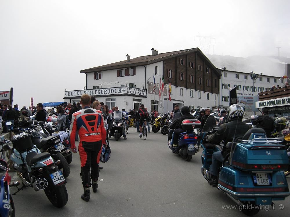 IMG_0688.JPG - Passo dello Stelvio (m 2.759)