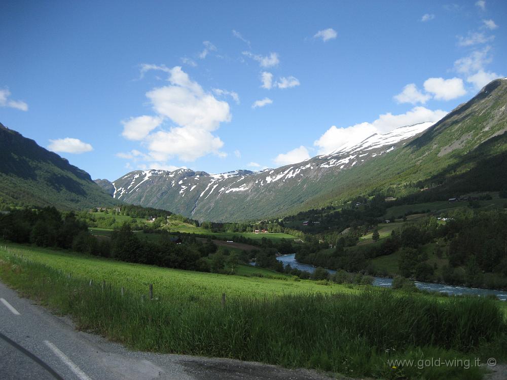 IMG_0100.JPG - Verso lo Jotunheimen