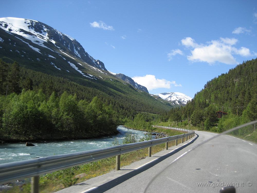 IMG_0115.JPG - Verso lo Jotunheimen