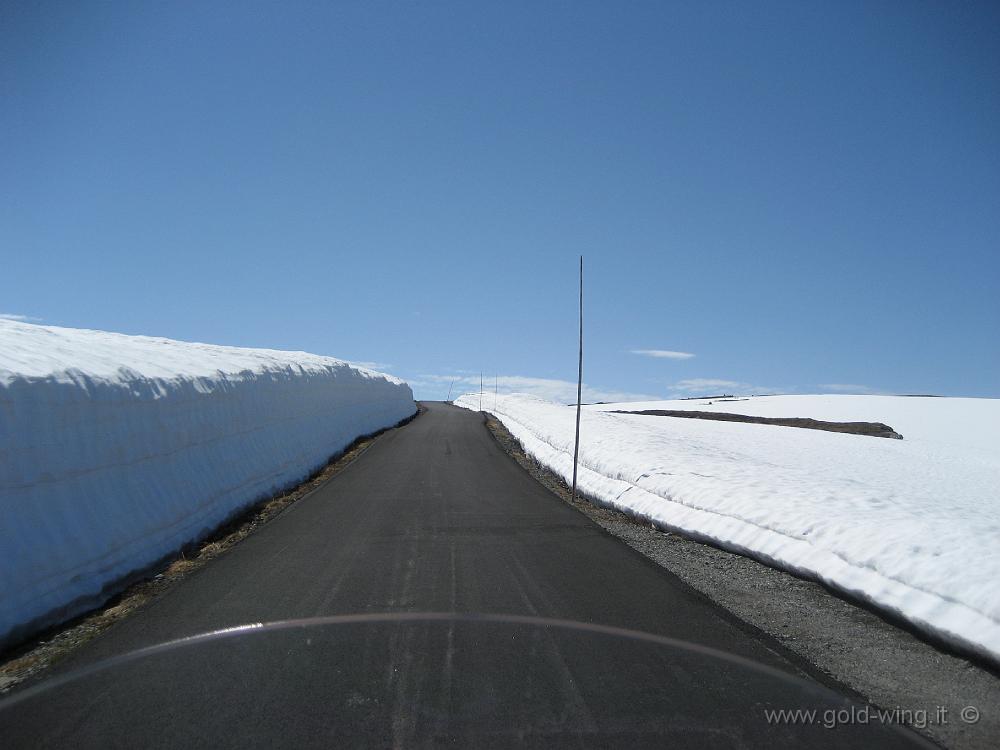 IMG_0396.JPG - La strada per Ardal