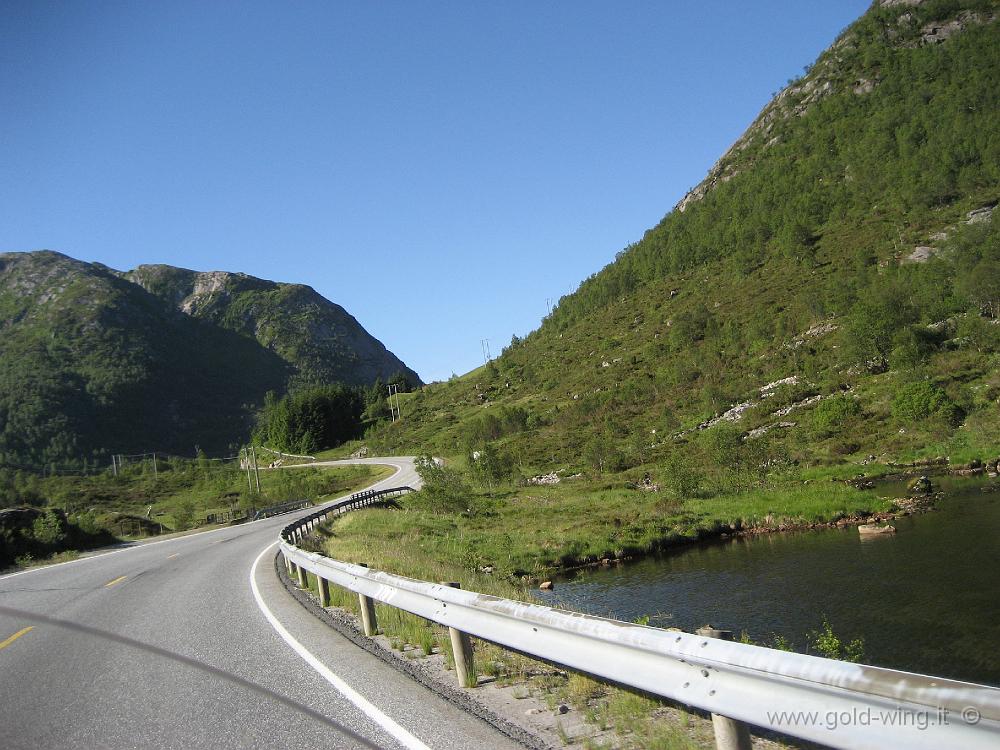 IMG_0707.JPG - Sognefjorden, la strada verso sud e Bergen