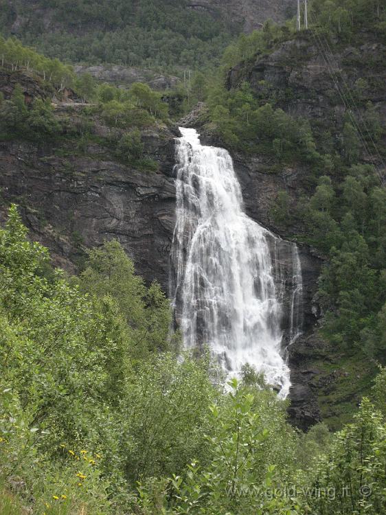 IMG_0756.JPG - Cascata di Krigsminne