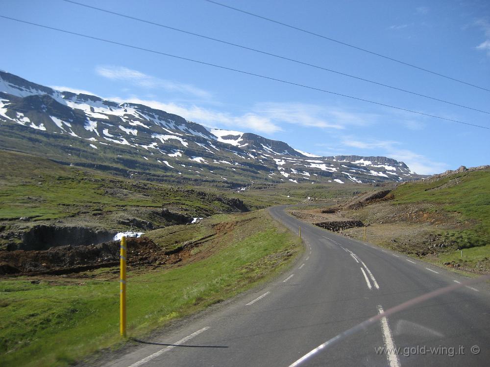 IMG_1077.JPG - Strada tra Seydisfjordur e Egilsstadir