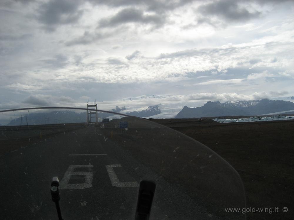 IMG_1260.JPG - Il ponte sullo Jokulsarlon