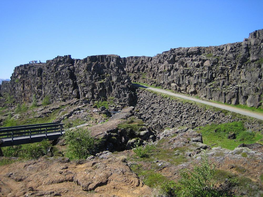 IMG_0001-16.JPG - Thingvellir: l'Almannagja