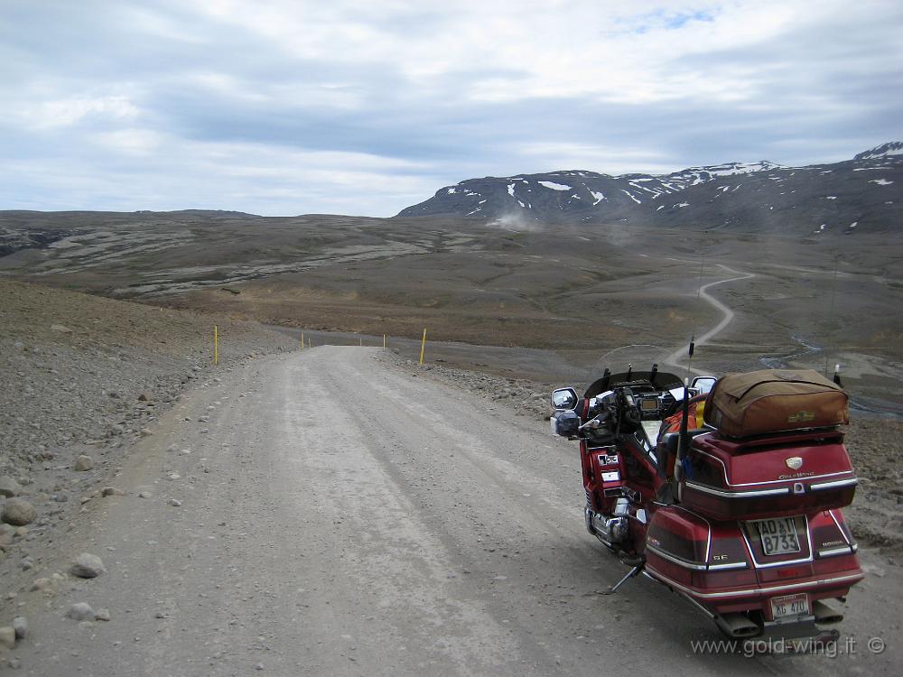 IMG_0103.JPG - La strada del Kjolur (F35), attraverso l'interno dell'Islanda