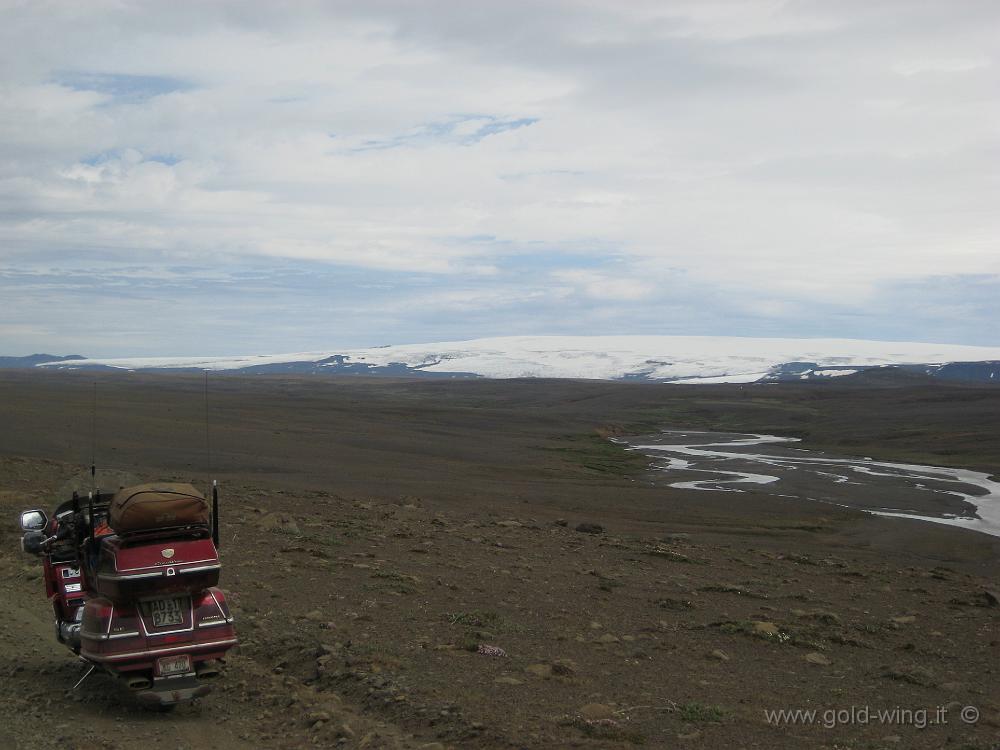 IMG_0140.JPG - La strada del Kjolur: fiume Joekulkvisl e ghiacciaio Hofsjokull