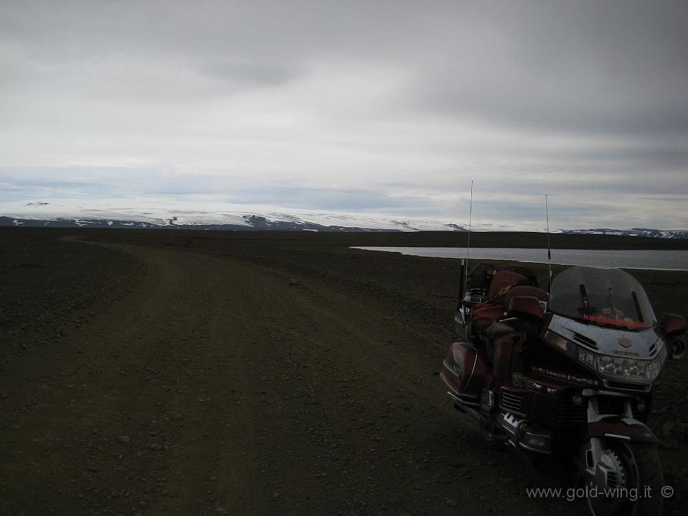 IMG_0161.JPG - La strada del Kjolur: ghiacciaio Langjokull