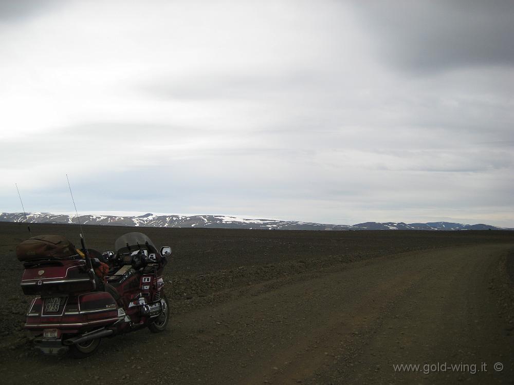 IMG_0164.JPG - La strada del Kjolur: ghiacciaio Langjokull