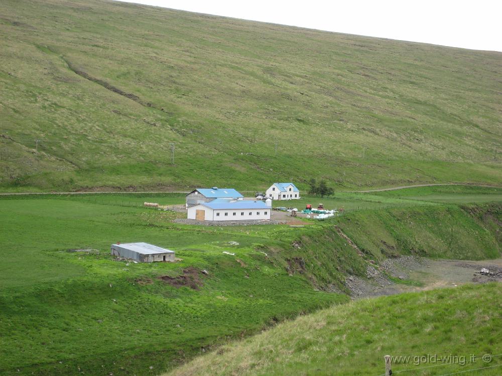 IMG_0188.JPG - La strada del Kjolur: lungo il fiume Blanda