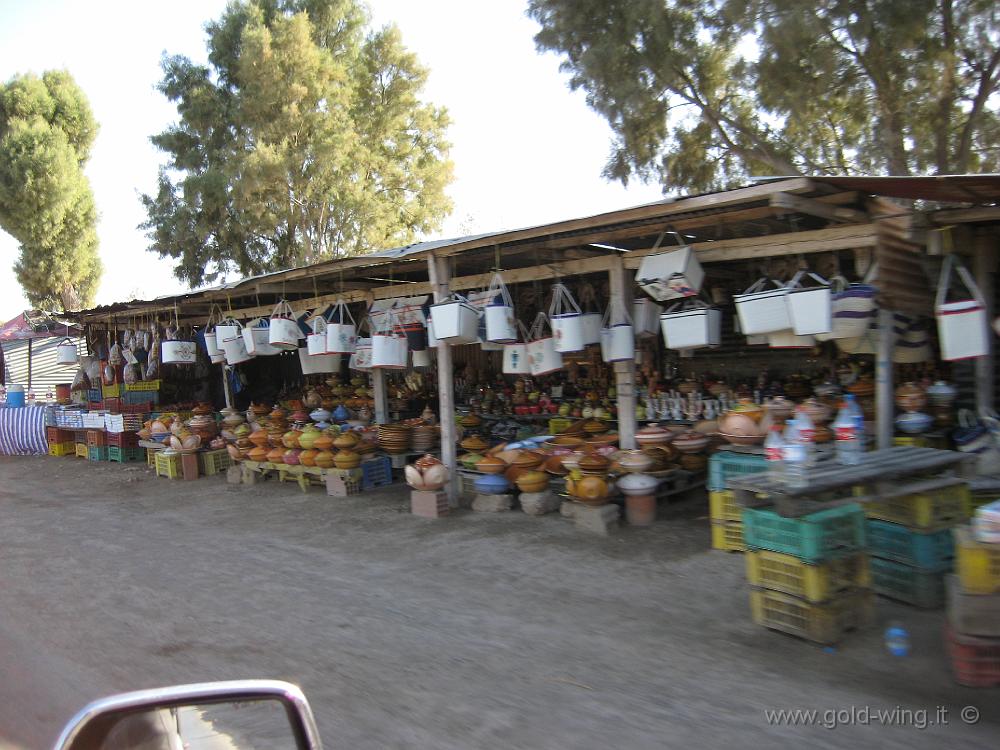 IMG_0251.JPG - Kettana (a sud di Gabes): mercato