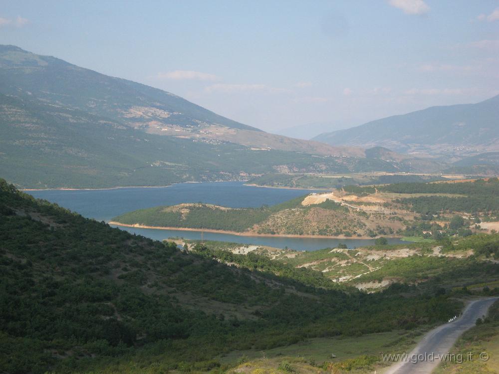 IMG_0850.JPG - Strada per Kukes e il Kosovo: lago artificiale sul Drin