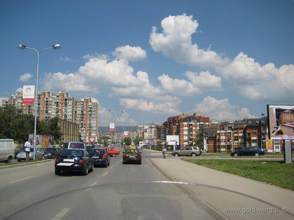 IMG_1011.JPG - Pristina, capitale del Kosovo