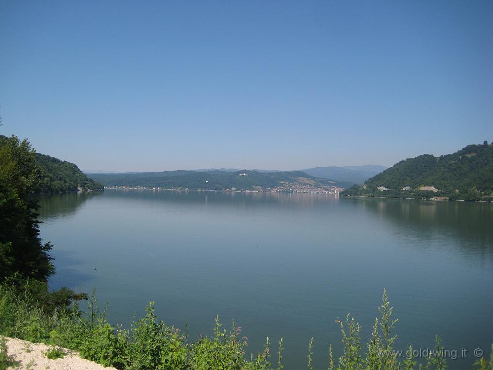 IMG_1129.JPG - Il Danubio a monte delle Porte di Ferro