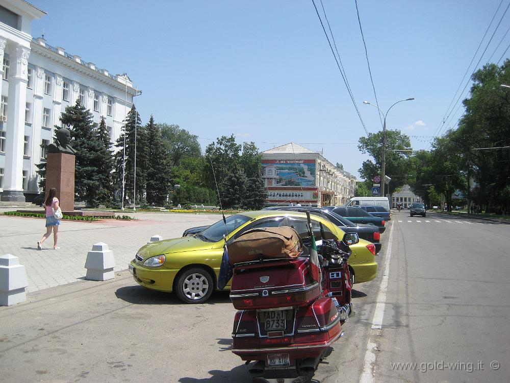 IMG_1410.JPG - Transdnistria: Tiraspol. Il viale principale