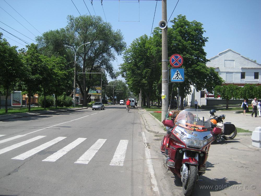 IMG_1411.JPG - Transdnistria: Tiraspol. Il viale principale