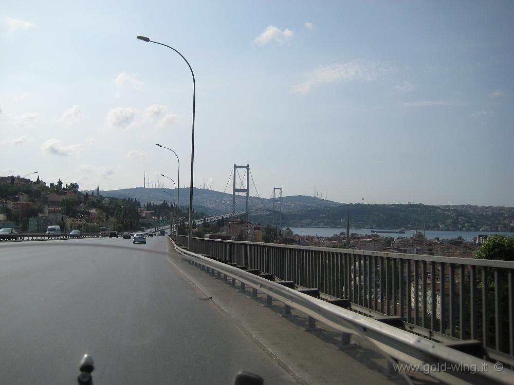 IMG_1605.JPG - Istanbul: ponte sul Bosforo