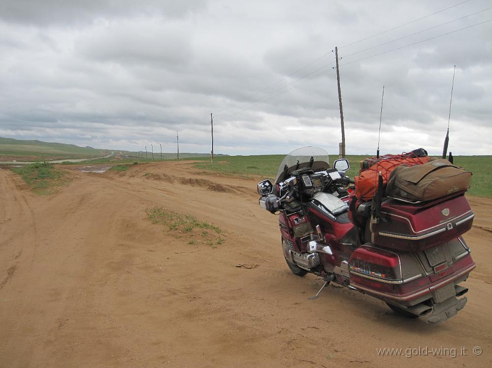 IMG_1938.JPG - Tra Ulan Bator e Lun (Mongolia): qual è la pista giusta?