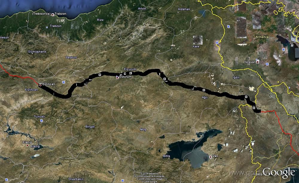 2009-06-15.JPG - 15.6.2009 - lunedì - giorno 6 - Erzincan (TR) (7.29) +1 - Maku (IR) (19.07) +1.30 - km 533, viaggio h 11.08, guida h 7.49