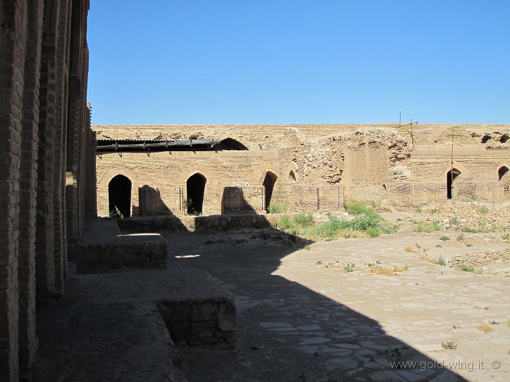 IMG_0482.JPG - Caravanserraglio di Rubat Sharaf (Iran)