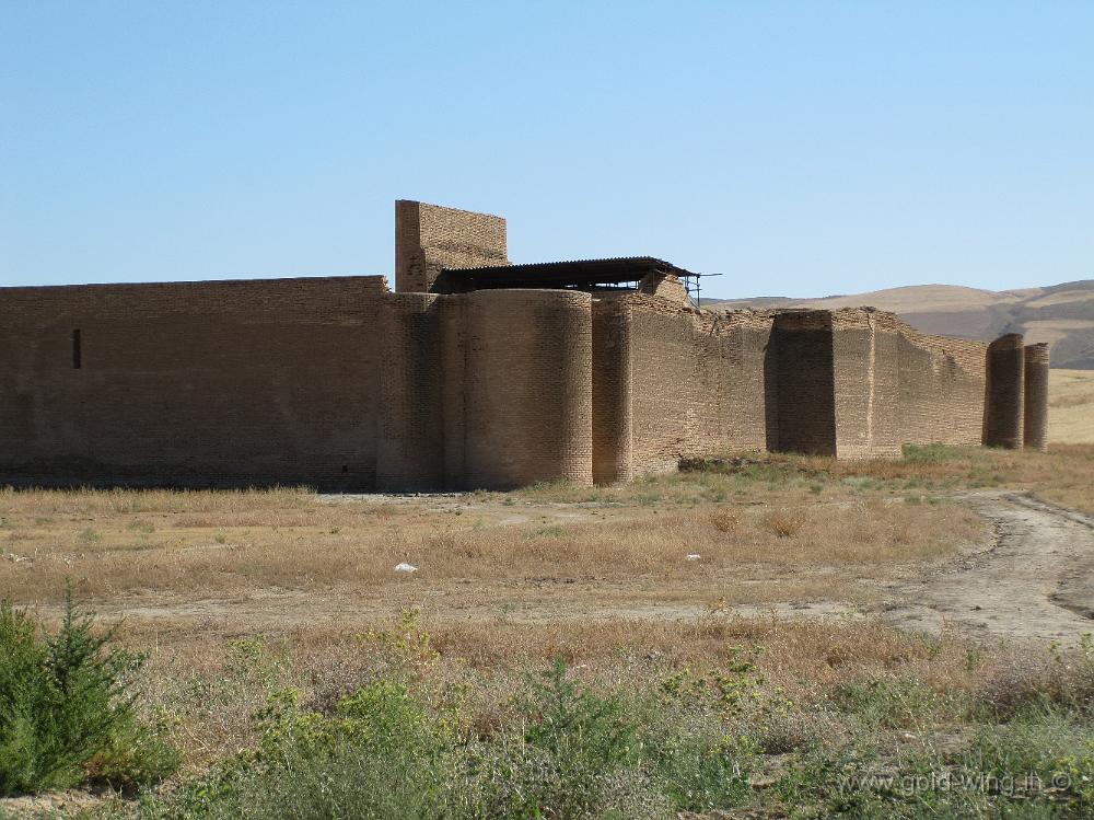 IMG_0502.JPG - Caravanserraglio di Rubat Sharaf (Iran)