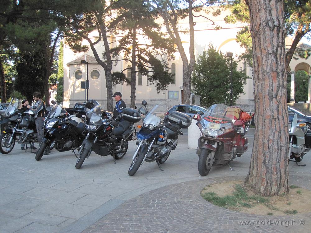 IMG_3037.JPG - Dalmine (BG): con gli amici del forum di Mototurismo