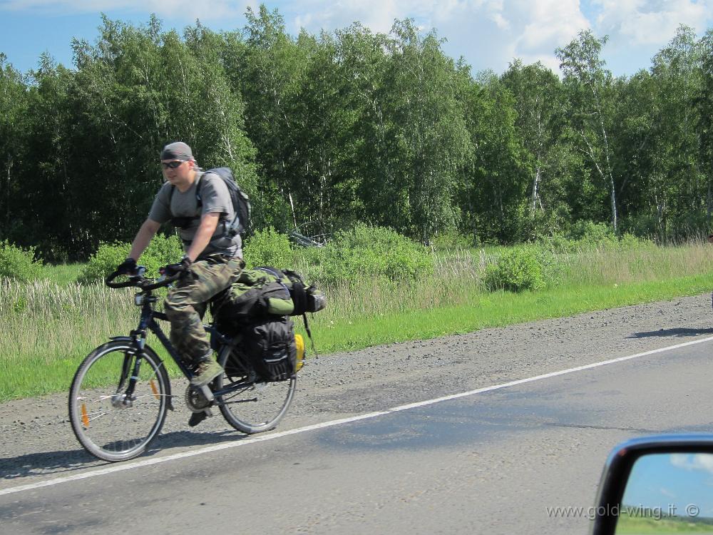 IMG_0623.JPG - Tra Omsk e Novosibirsk: ciclista