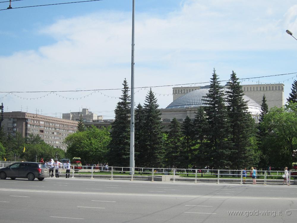 IMG_0689.JPG - Novosibirsk: il teatro