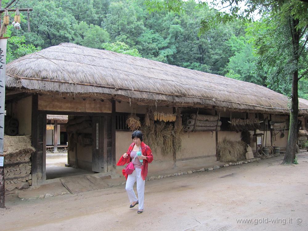 IMG_2273.JPG - Korea Folk Village